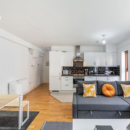 London Waterloo Apartment With Large Private Terrace - View Of The London Eye - 1 Bedroom 1 Bath Экстерьер фото