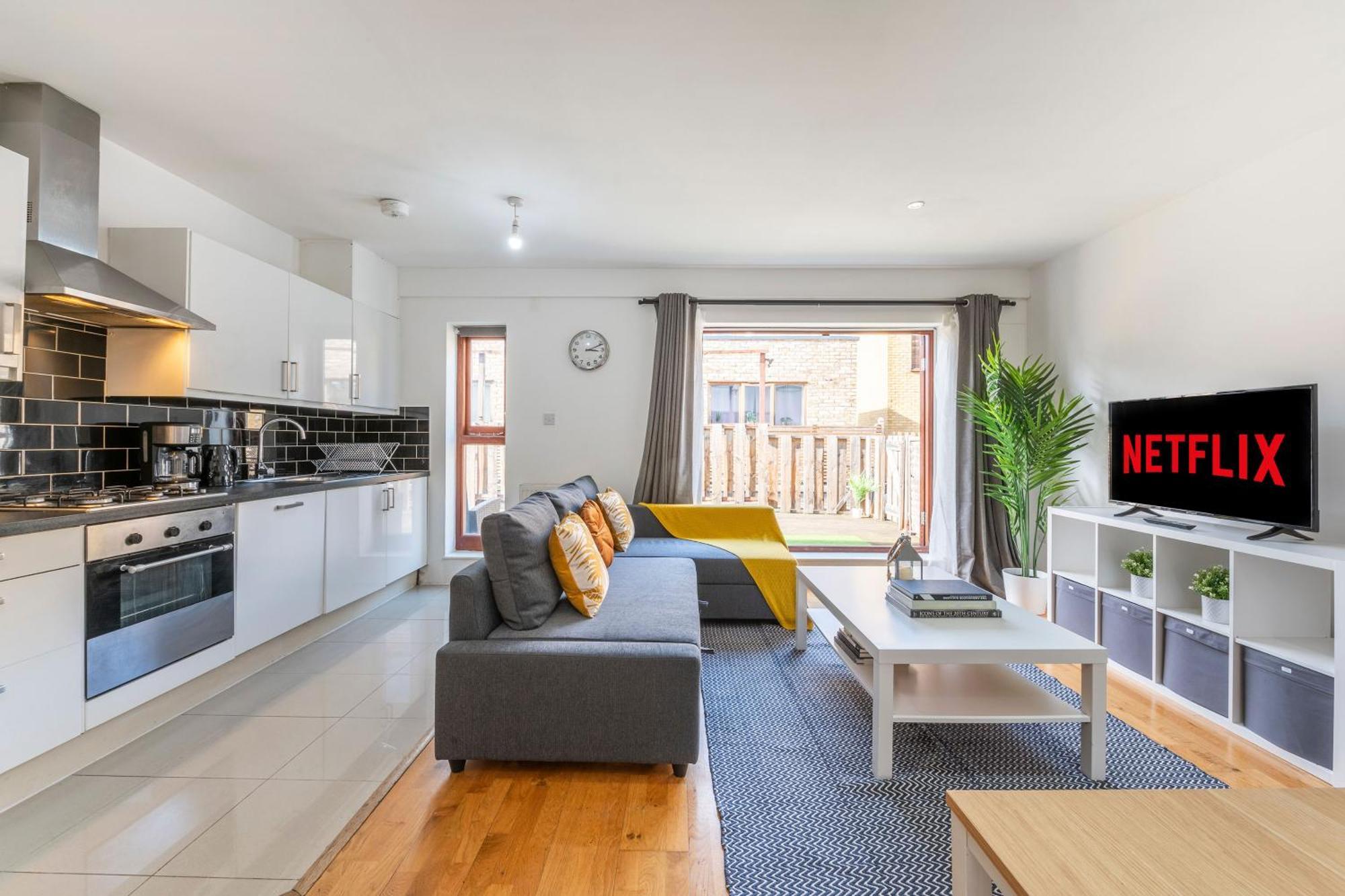 London Waterloo Apartment With Large Private Terrace - View Of The London Eye - 1 Bedroom 1 Bath Экстерьер фото